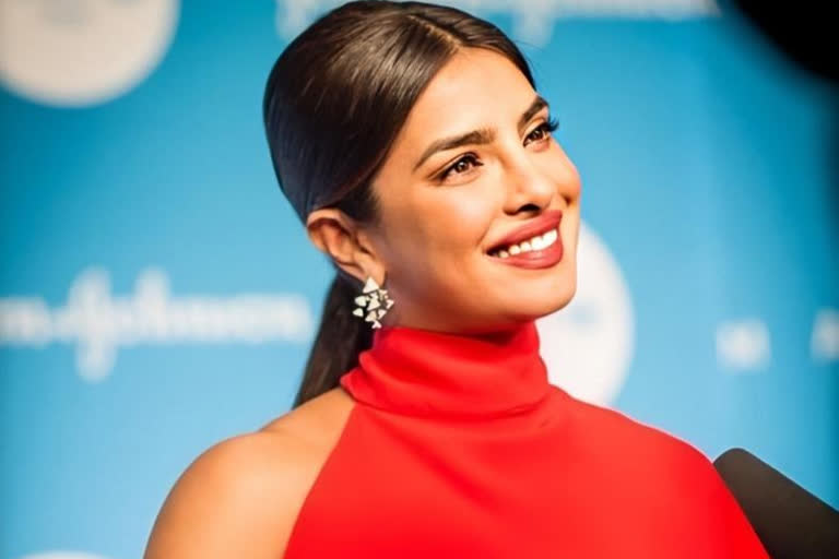 Priyanka Chopra joins hands with WHO to spread awareness over COVID-19