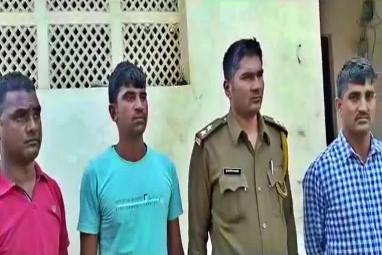 डूंगरपुर पुलिस, डूंगरपुर में अवैध शराब तस्करी, dungarpur news