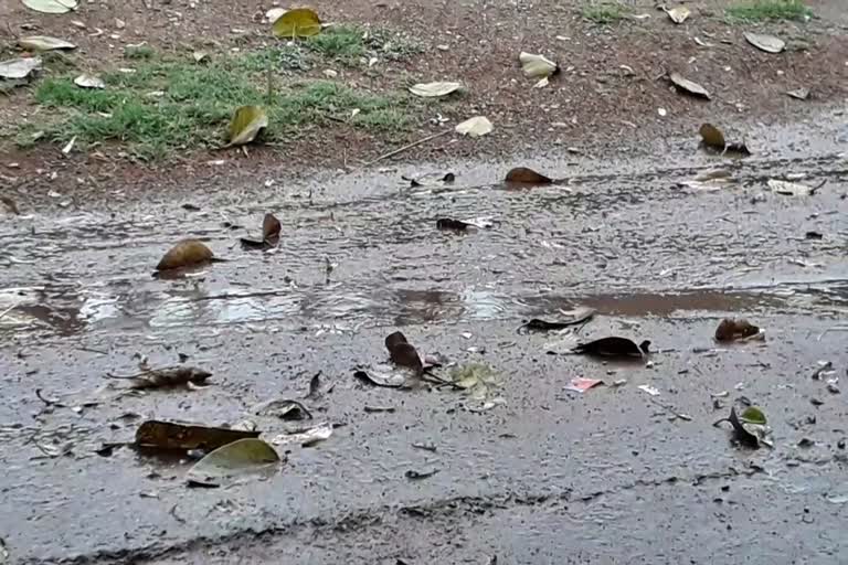 heavy rain in takhatpur