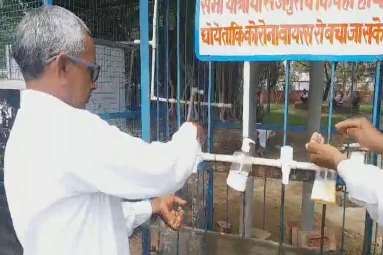 sirsa soadways gives instructions to passengers and employees to wash hands