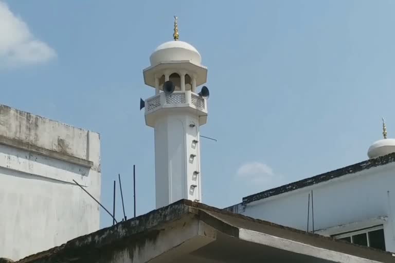 BMC raid inside mosque