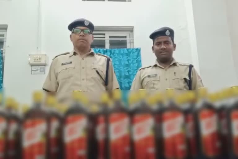 Liquer seized by Railway police at Barpetaroad