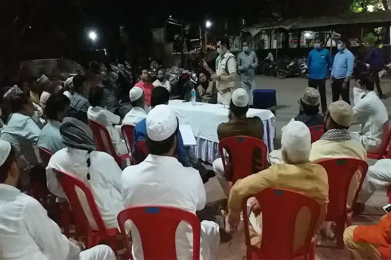 Muslim society meeting regarding Corona