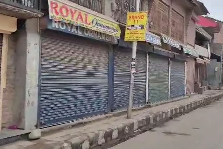 strict-restrictions-in-shopian-due-to-corona-virus