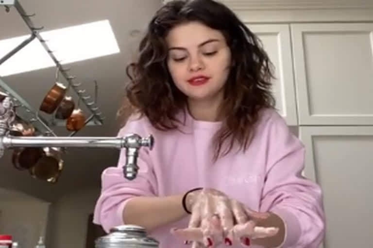 Singer Selena Gomez takes 'safe hands challenge'