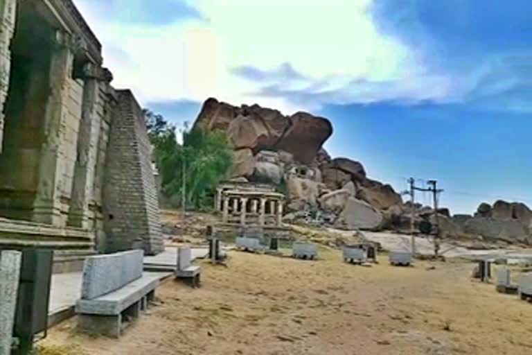 janatha-curfew-effect-on-hampi