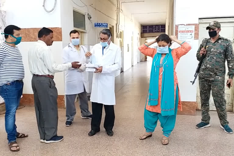 Isolation done by considering a person from Jaipur as a suspected patient