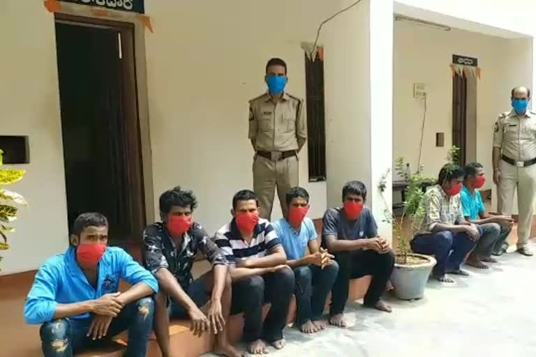 masks distribution to culprits in viskha subjail