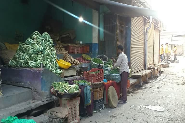 Silence in markets due to lock down