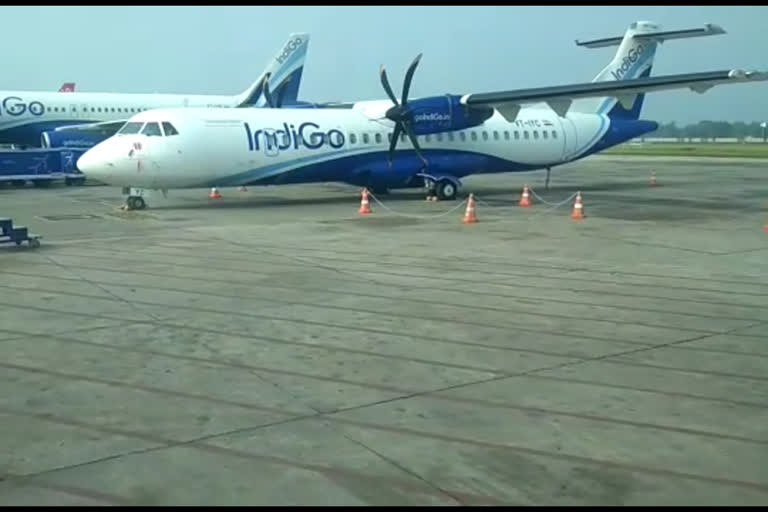 30 flight cancel from guwahati airport