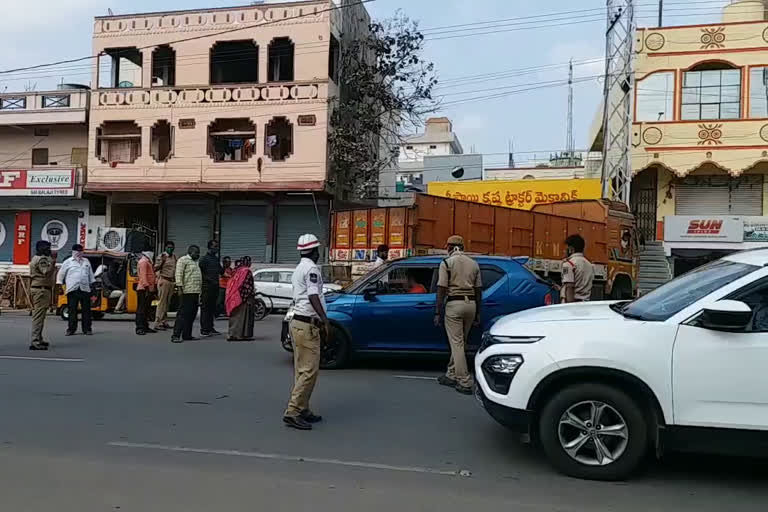 Police conducted a vehicle inspection due to a lockdown at IbrahimPatnam-Sagar Road rangareddy