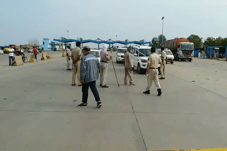 haryana uttar pradesh border sealed