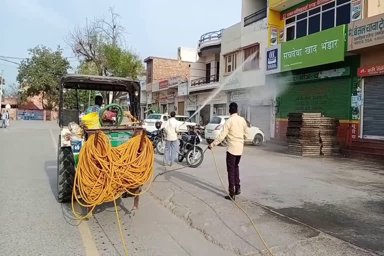 Guhla Cheeka administration got all shops closed due to lockdown in kaithal