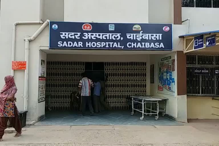 Two doctors run away from the fear of Corona in chaibasa