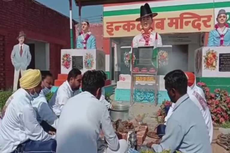 havan yagya performed in inklab temple radaur yamunanagar