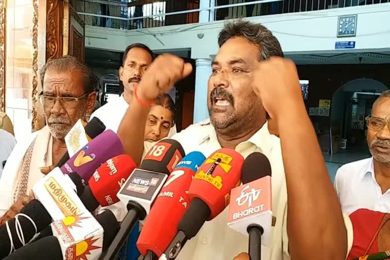 nagapattinam Fishermen petition to District Collector  to urge to restore boat from Kasimedu fishermen