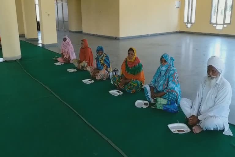 langar for needy people organised in malerkotla