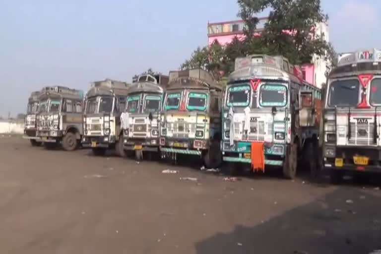 Ban on vehicles coming from other states in Rajnandgaon