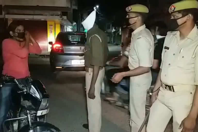 पुलिस प्रशासन ने लोगों को कोरोनावायरस से बचने की दी नसीहत