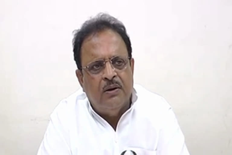 चिकित्सा मंत्री रघु शर्मा, Medical Minister Raghu Sharma