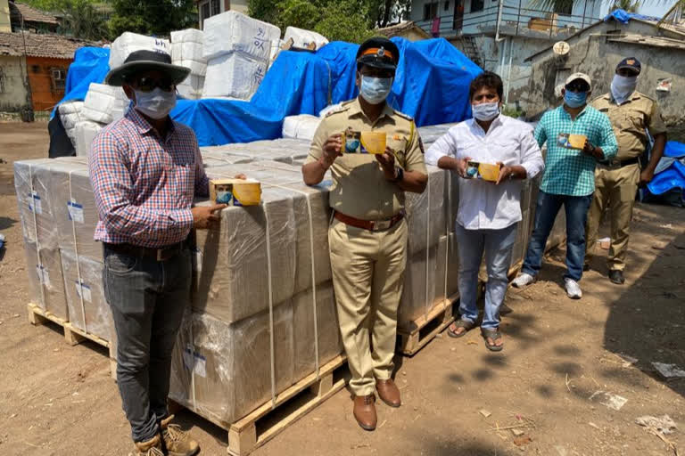 Mumbai police seize 4 lakh masks worth Rs 1 cr