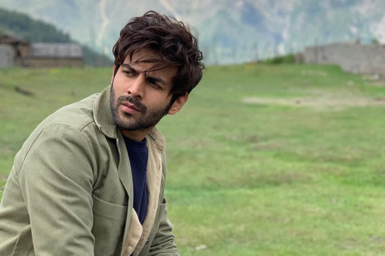 Kartik Aaryan's new reminder with 'Corona Rap Karo Na'