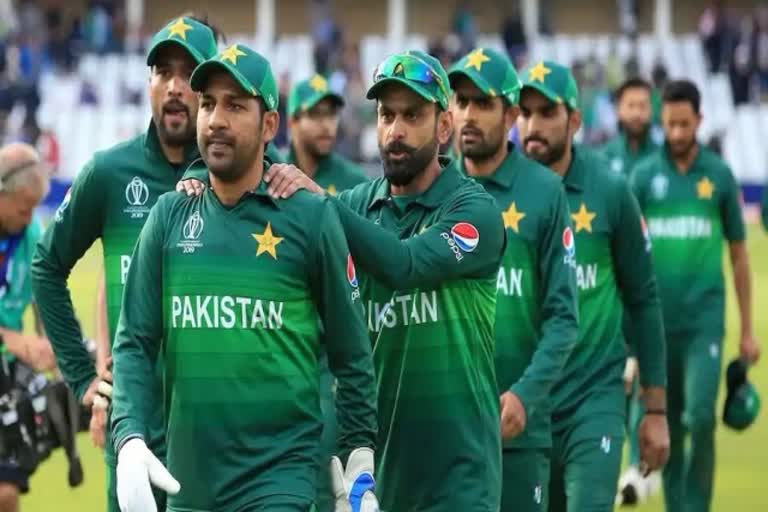 PAK cricketers to donate