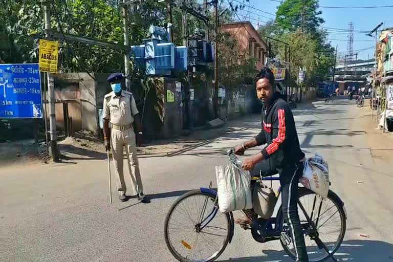 Strictly follow lockdown in jamtara