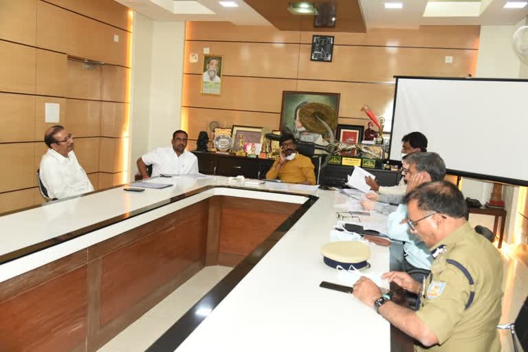 CM Hemant Soren held a high level meeting for corona virus