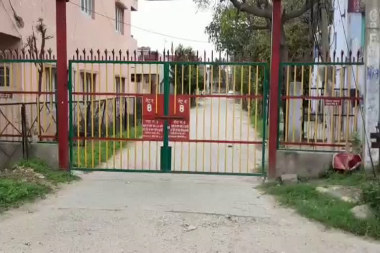 society gates closed in ambala due to lockdown