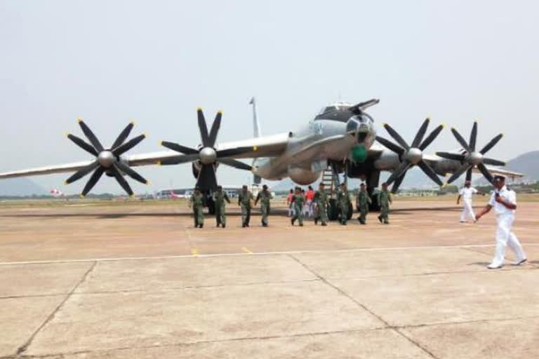 masks transportation by Naval aircraft