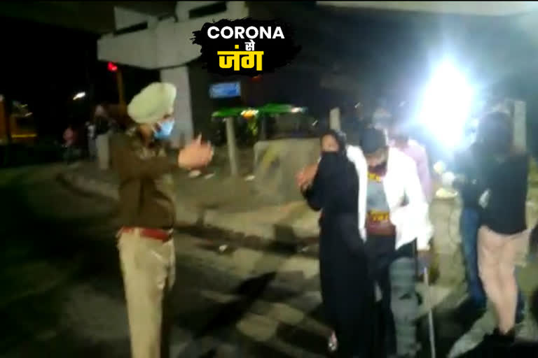 East Delhi Deputy Commissioner of Police Jasmeet Singh helped the patient