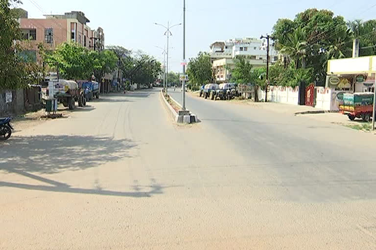 Lock Down Continue in Warangal