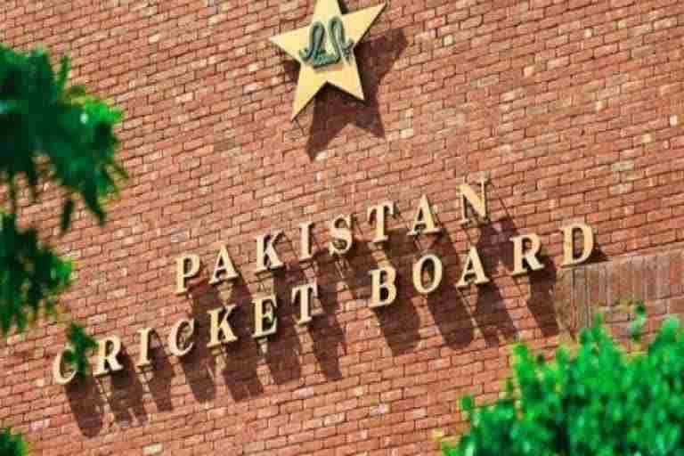 Pakistani cricketers allowed to play in maximum 4 leagues only