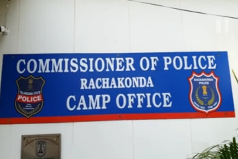 Rachakonda police help migrant workers with food