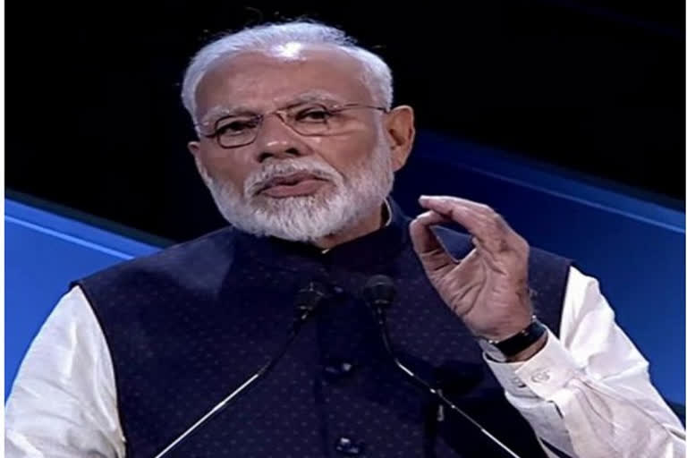 PM Modi hails medical staff, calls people delivering essential services 'real heroes