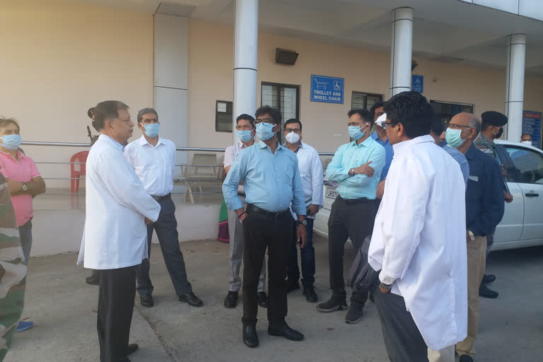 cm hemant soren inspects the trama center of rims