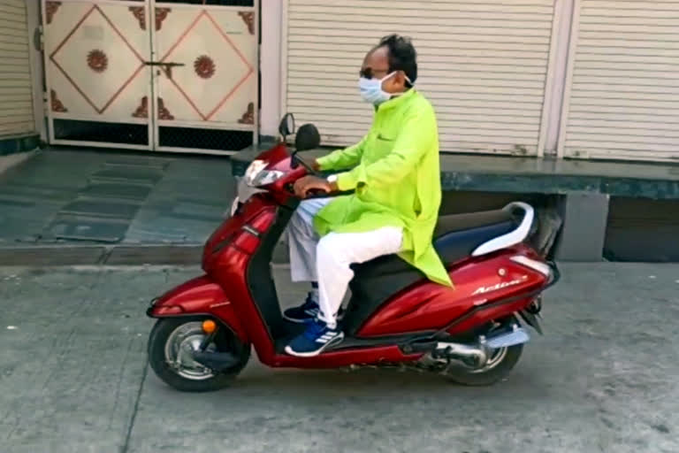 BJP MLA goes on scooty