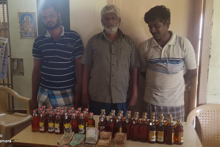 police arrested four persons connection with illegal liquor sale