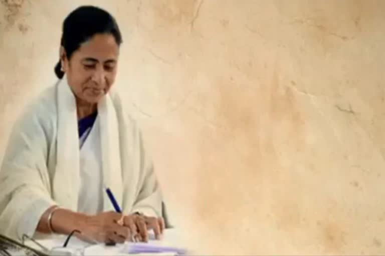 Mamata writes poem on corona