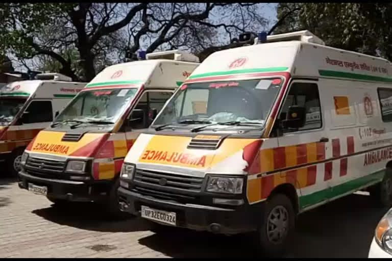 ambulance staff stop work