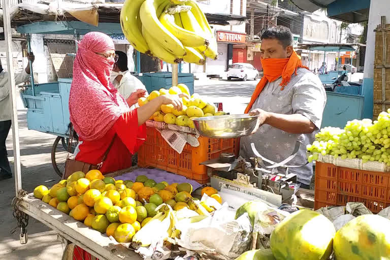 Increased prices of vegetables and fruits due to lock down