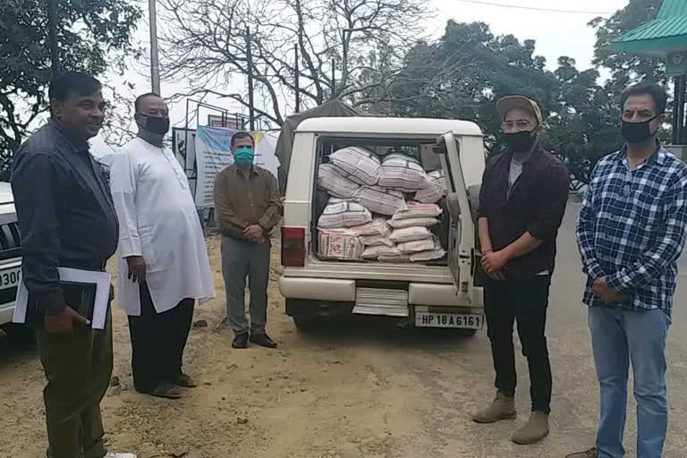 Brahmin Sabha Nahan donated ration kit