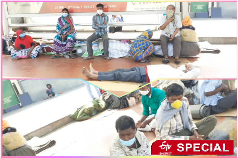 Migrant people living at AIIMS bus stand in Delhi