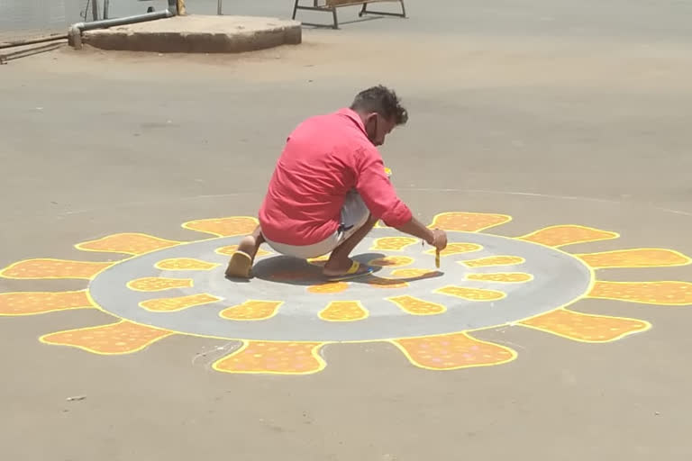 Awareness through painting on the road