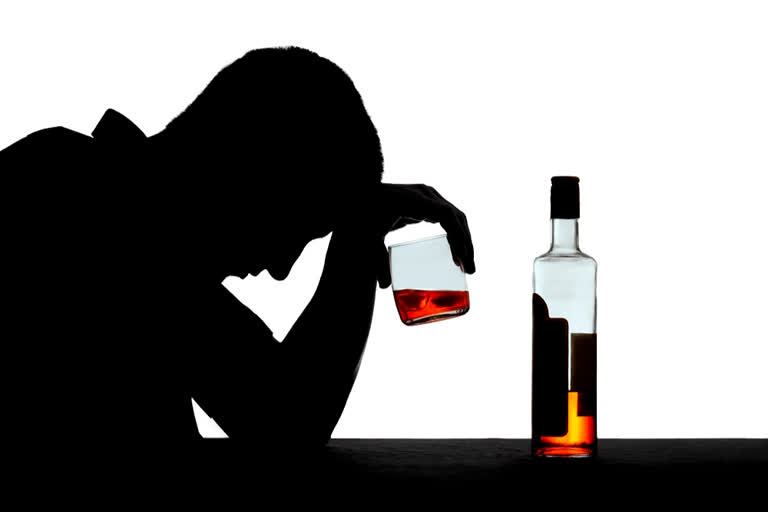 sucide cases by alcoholics raise