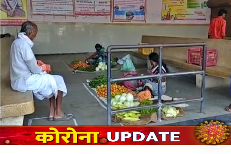 vegetable-market-in-bus-station-at-chandrapur