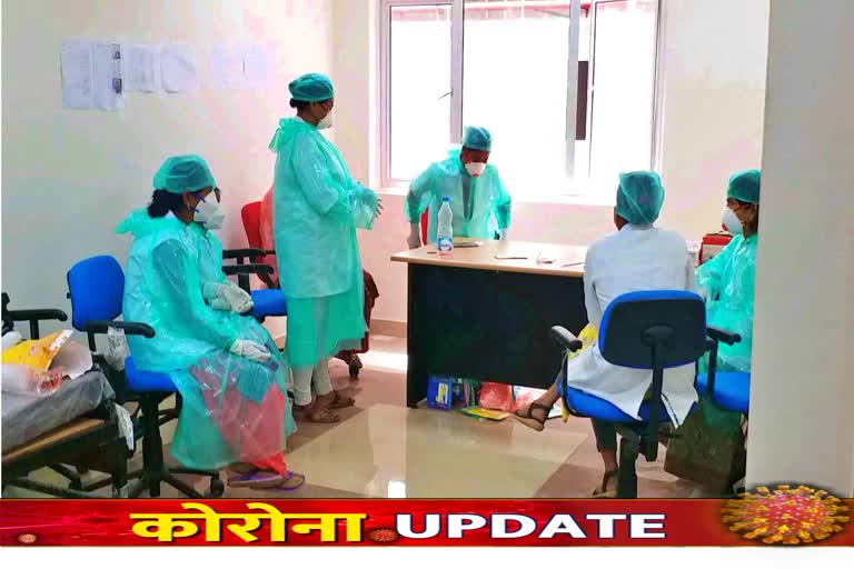 medical-personnel-are-providing-services-at-the-quarantine-center-wearing-raincoat-in-hazaribag