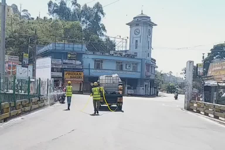 கரோனா வைரஸ் பரவுதலை தடுக்கும் நடவடிக்கையாக போர்க்கால அடிப்படையில் மாவட்ட ஆட்சித்தலைவர் உத்தரவின் பேரில் தடுப்பு நடவடிக்கைகள்