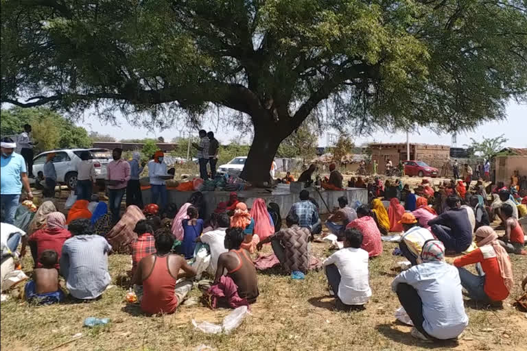 food items distribution in chitrakoot